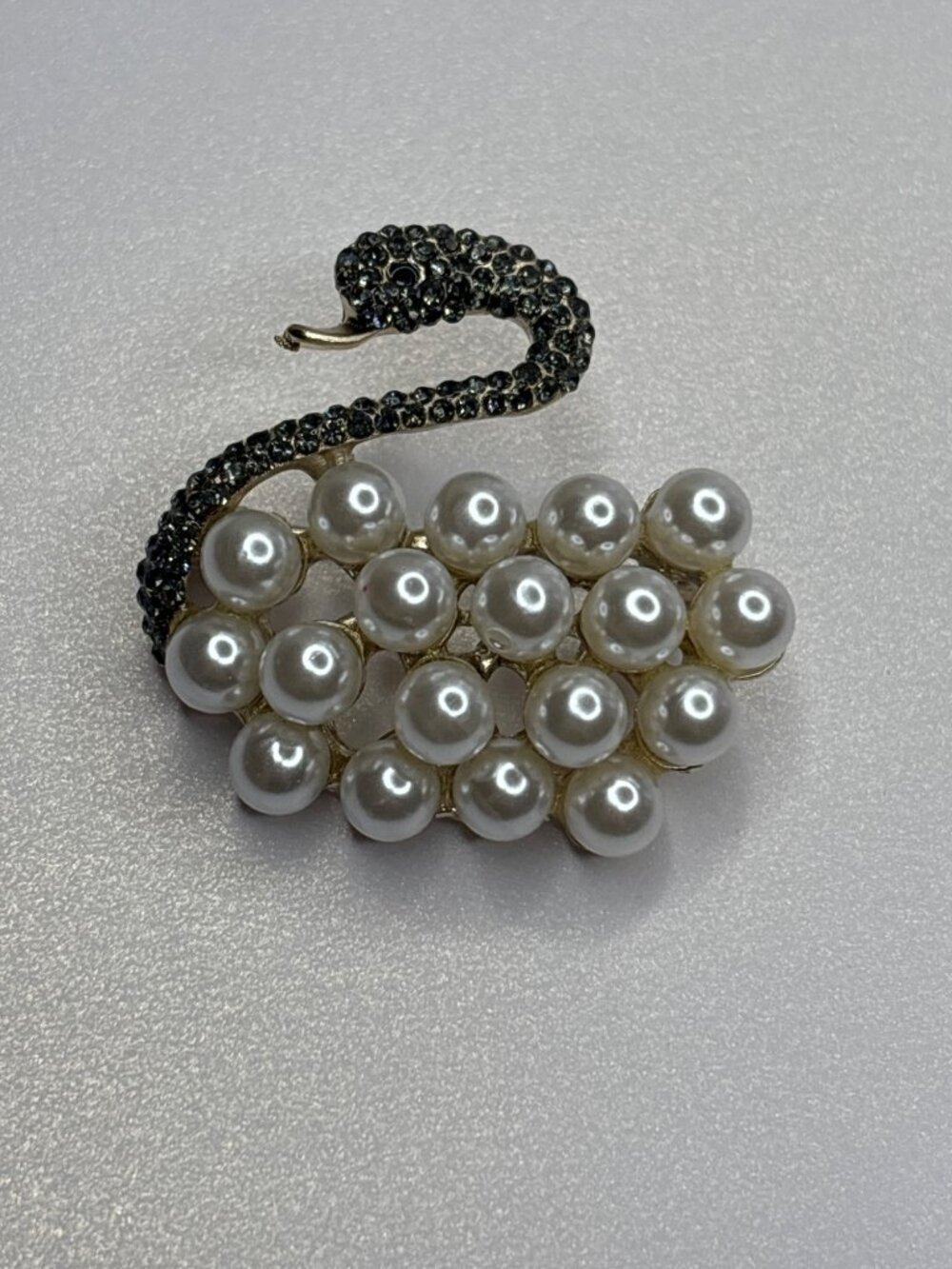 Marcasite and Faux Pearl Swan Brooch | Like New Condition